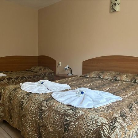 Family Hotel Central Burgas Exterior foto