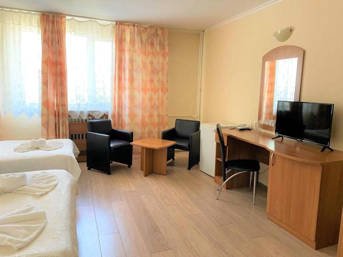 Family Hotel Central Burgas Exterior foto