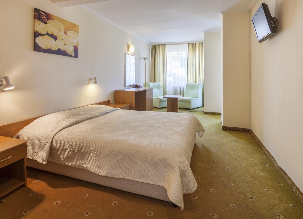 Family Hotel Central Burgas Quarto foto