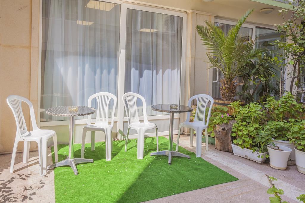 Family Hotel Central Burgas Exterior foto